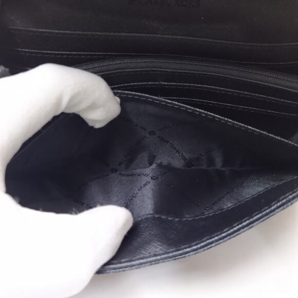 Michael Kors Black Leather MK Printed Round Logo Credit Card Bifold Wallet - Picture 14 of 16